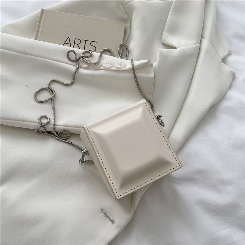 Structured Square Mini Bag – Glossy Hard Shell with Silver Chain Strap | Chic Crossbody in 5 Colors