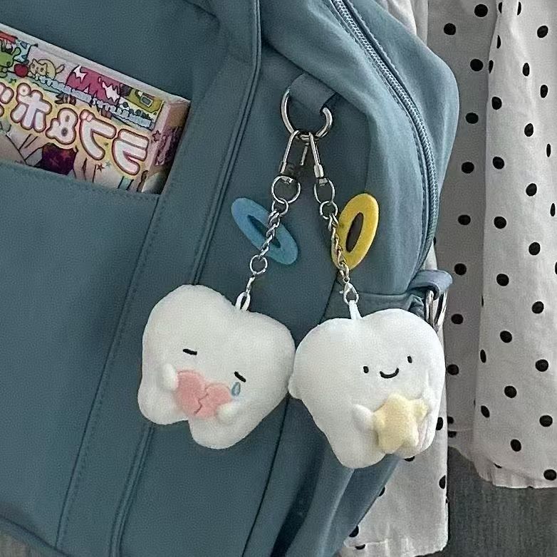 Cute Tooth Plush Keychain Set – Kawaii Crying Tooth & Smiling Tooth Bag Charm for Backpacks, Purses & Gifts
