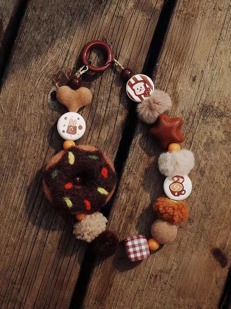Kawaii Donut & Coffee Bag Charm – Brown Beaded Keychain with Plush Donut, Cute Beads & Coffee Motifs