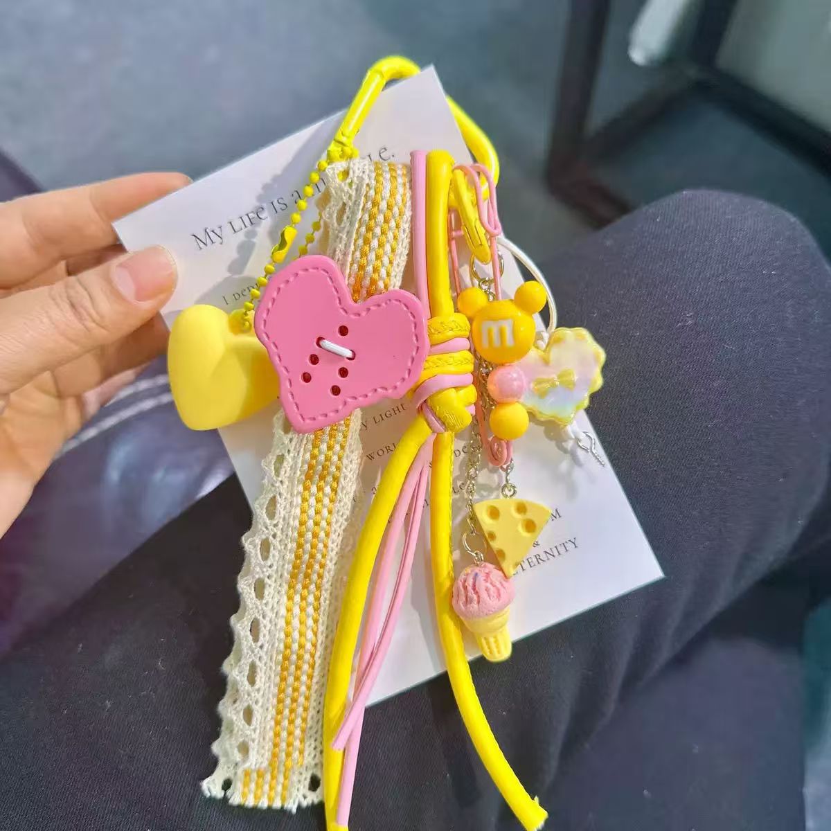 Colorful Decorative Bag Charms with Cute Pendants – Pastel, Kawaii & Boho Styles for Tote, Backpack, or Handbag