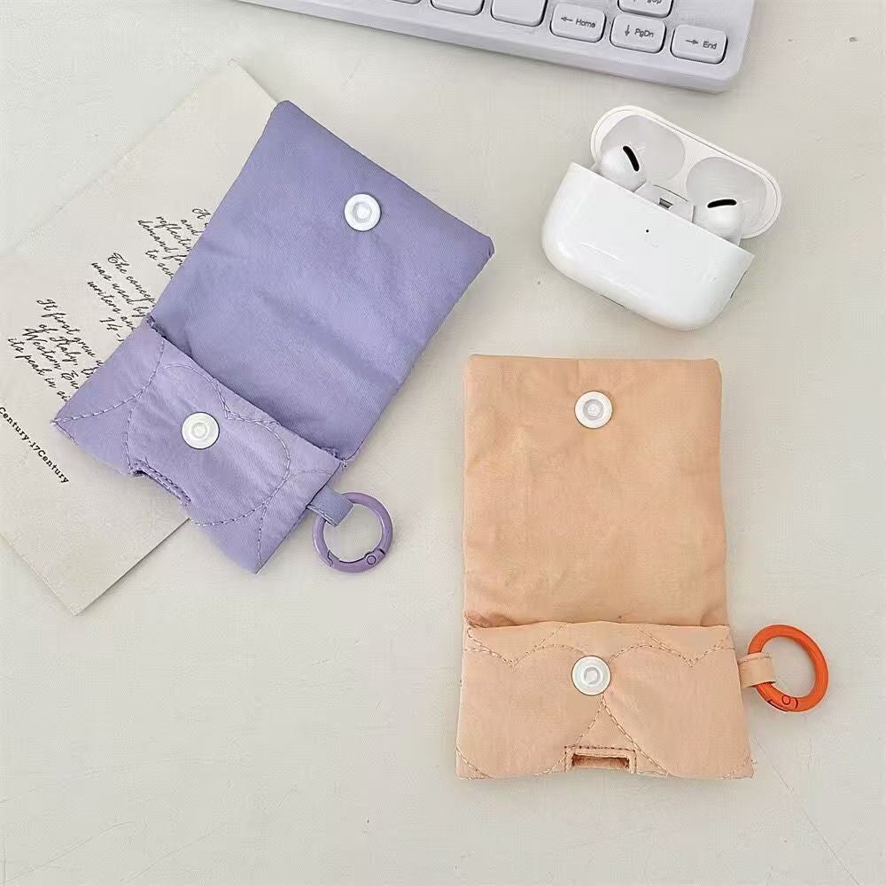 Quilted Heart Mini Pouch with Keyring – Cute Pastel Travel Coin Purse & Earbud Case (7 Colors)