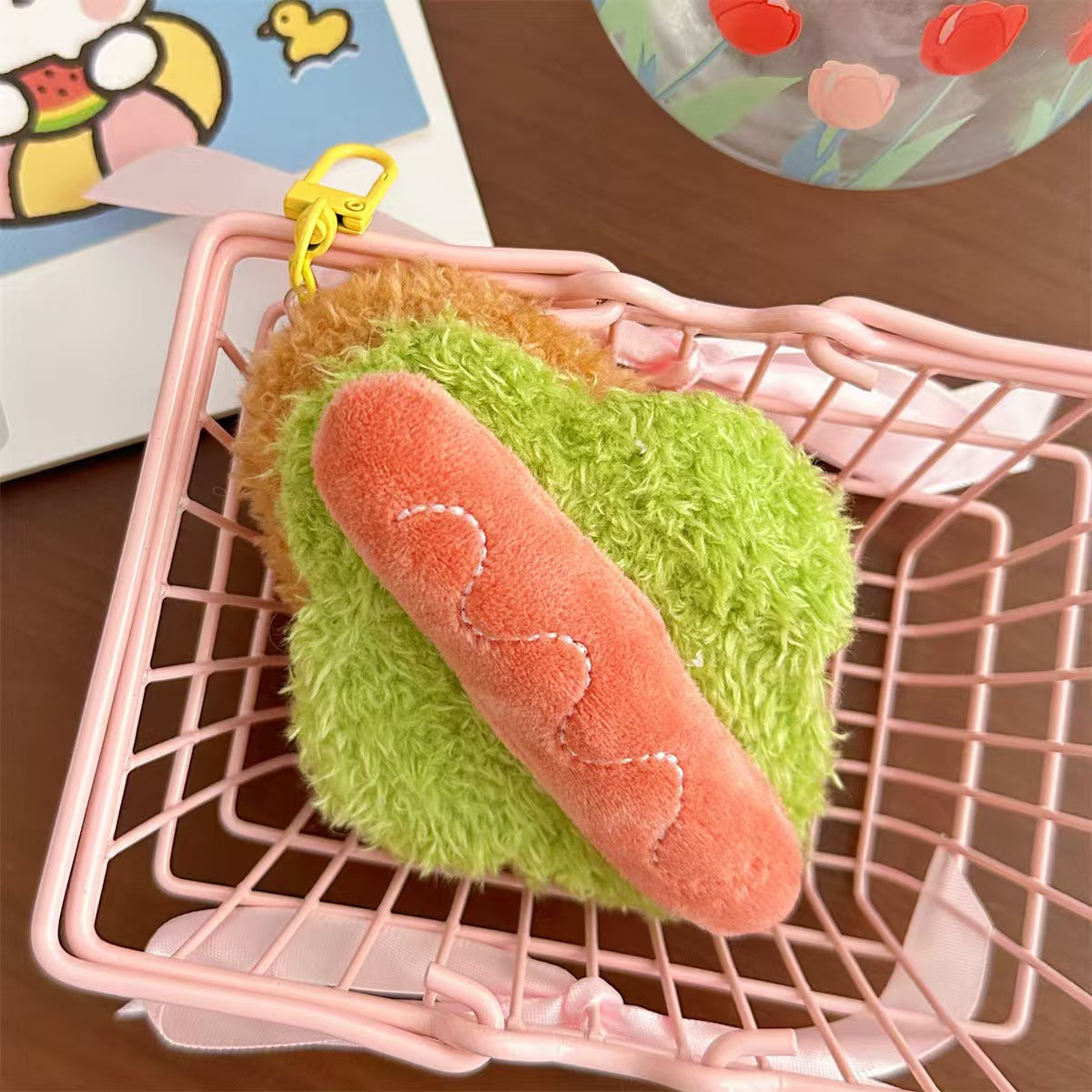 Kawaii Hot Dog Plush Bag Charm – Cute Sandwich Keychain for Backpacks, Handbags & Gifts