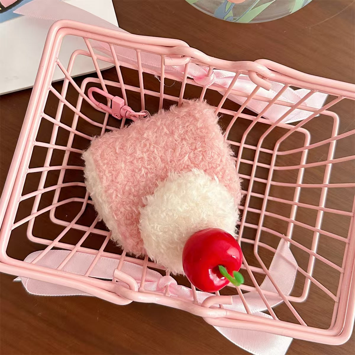Kawaii Cherry Roll Cake Plush Bag Charm – Cute Dessert Keychain for Backpacks, Purses & Gifts