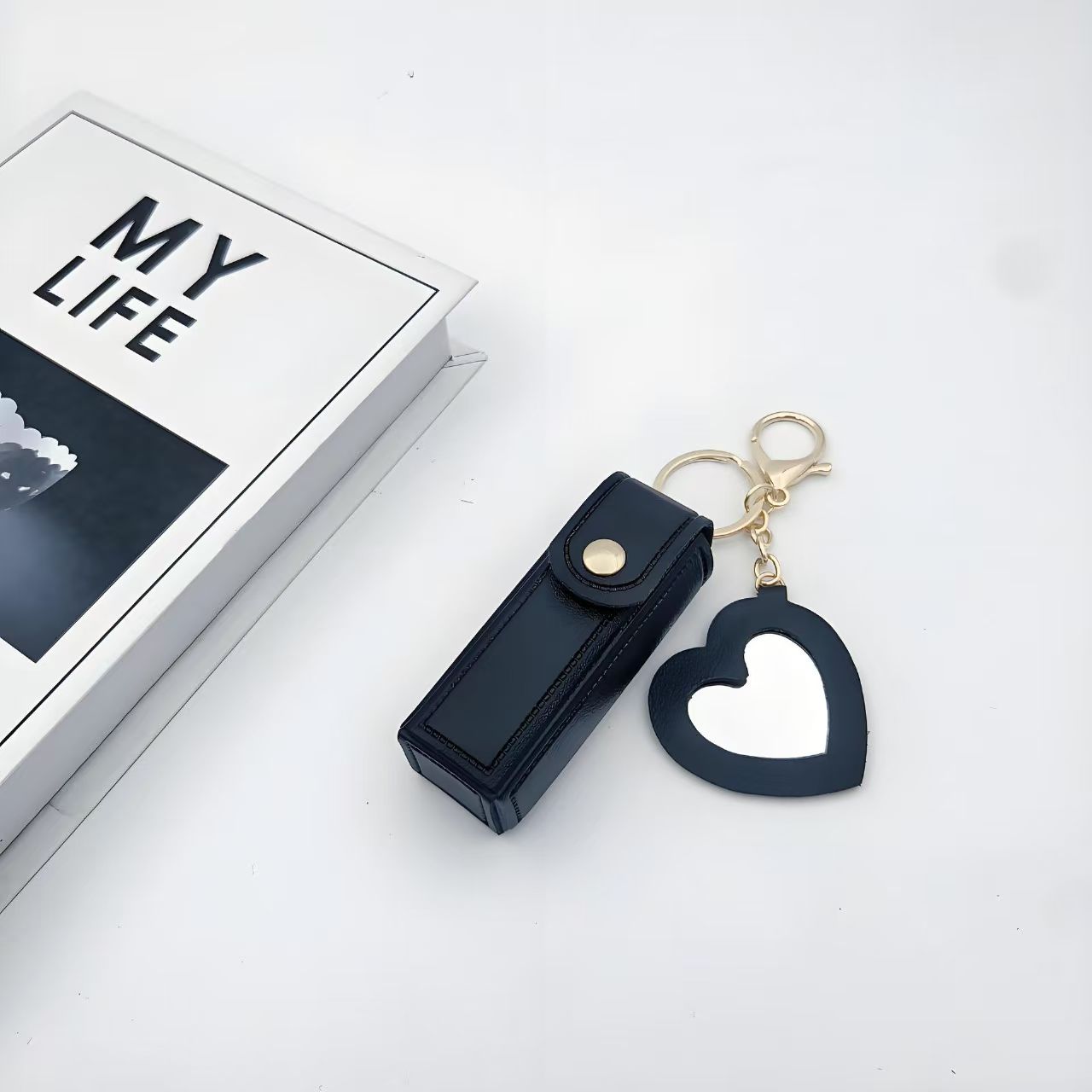 Heart Mirror Lipstick Case Keychain – Portable PU Leather Lipstick Holder with Key Ring & Heart-Shaped Mirror – Multi-Color