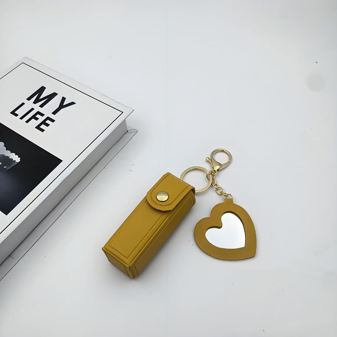 Heart Mirror Lipstick Case Keychain – Portable PU Leather Lipstick Holder with Key Ring & Heart-Shaped Mirror – Multi-Color