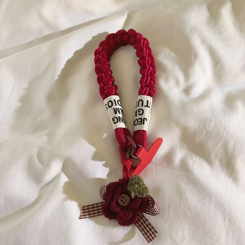 Braided Strap Crochet Flower Bag Charm – Vintage Boho Handbag & Backpack Accessory with Gingham Ribbon