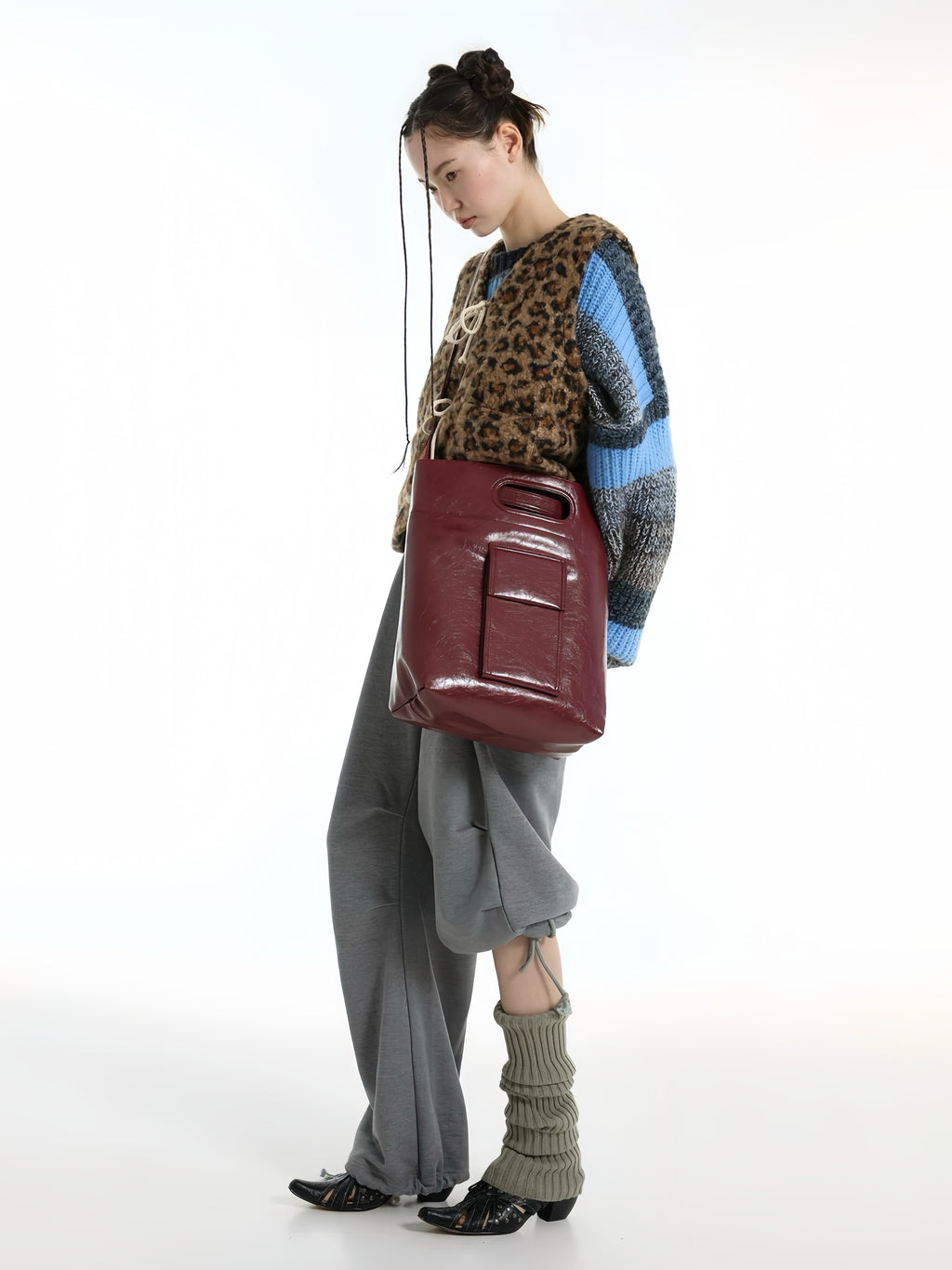 Burgundy Structured Leather Tote – Convertible Crossbody Shoulder Bag with Cutout Handle | Minimalist City Bag