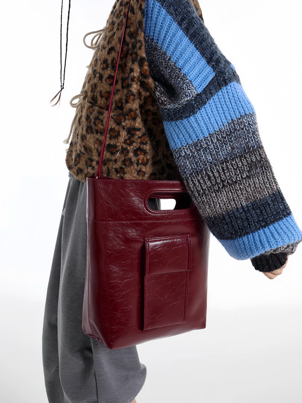 Burgundy Structured Leather Tote – Convertible Crossbody Shoulder Bag with Cutout Handle | Minimalist City Bag