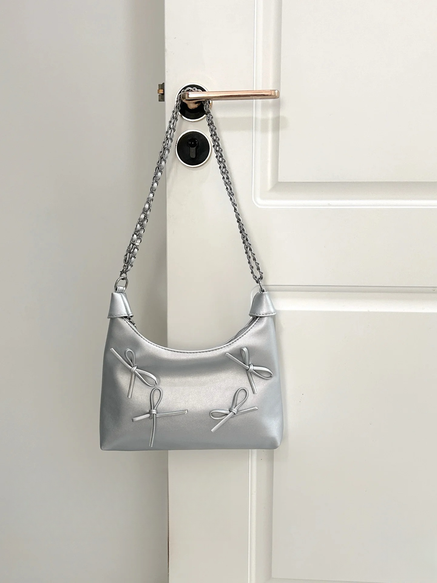 Bow Detail Chain Shoulder Bag – Faux Leather Purse in Black & Silver | Chic Baguette Bag with Ribbon Accents