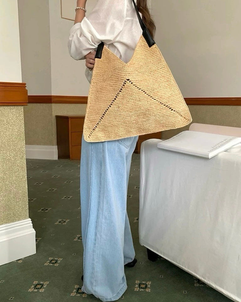Handwoven Triangle Tote Bag – Crochet Shoulder Bag with Leather Straps in Khaki & Black | Minimalist Summer Beach Bag