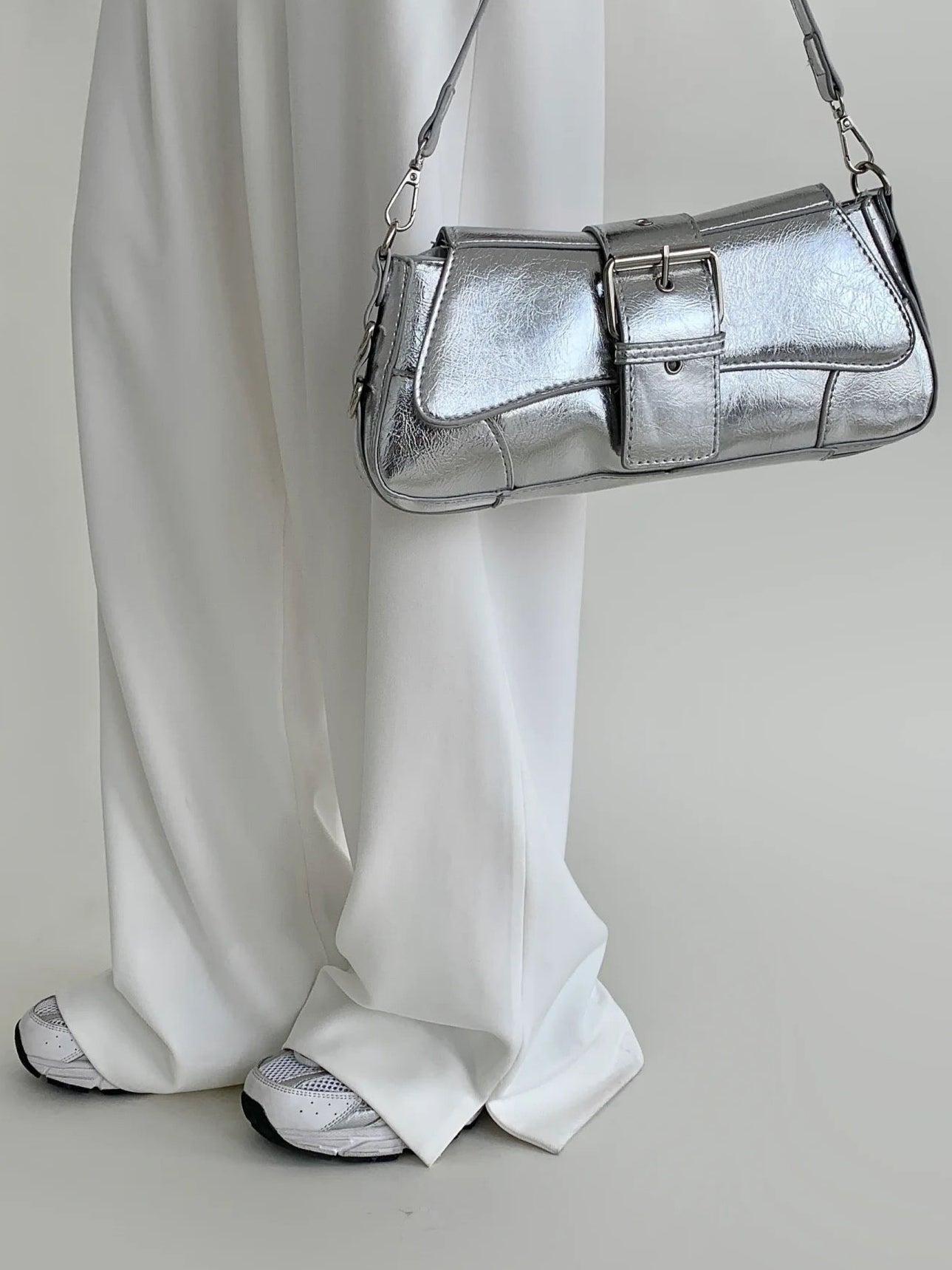 Chic Metallic Buckle Shoulder Bag – Silver / Black / Pink | Trendy Croc-Textured Handbag